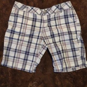 Aeropostale bermuda shorts